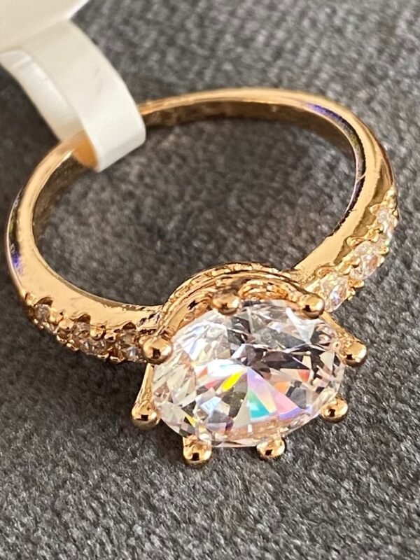 Ring med princess krona