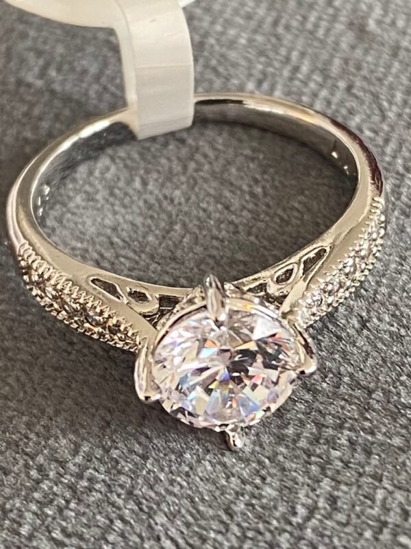 Snygg Ring