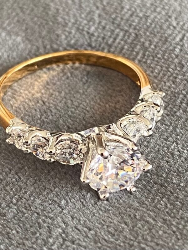 Lyxig ring