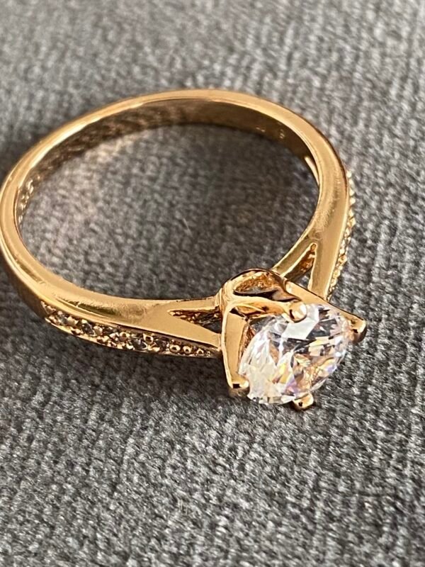 Vacker ring